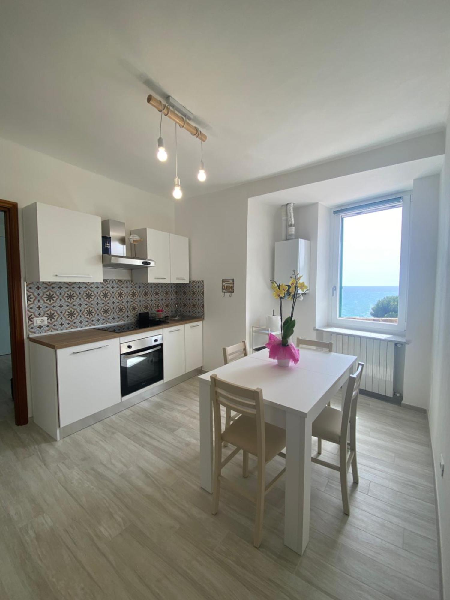 Casa Vacanze Merletto Imperia Extérieur photo